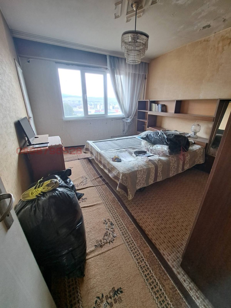 Продава 4-СТАЕН, гр. Перник, Изток, снимка 9 - Апартаменти - 52782298