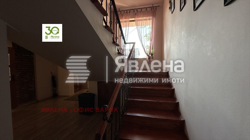 Myytävänä  Talo Varna , Zvezditsa , 226 neliömetriä | 33753406 - kuva [13]