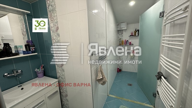 Myytävänä  Talo Varna , Zvezditsa , 226 neliömetriä | 33753406 - kuva [15]