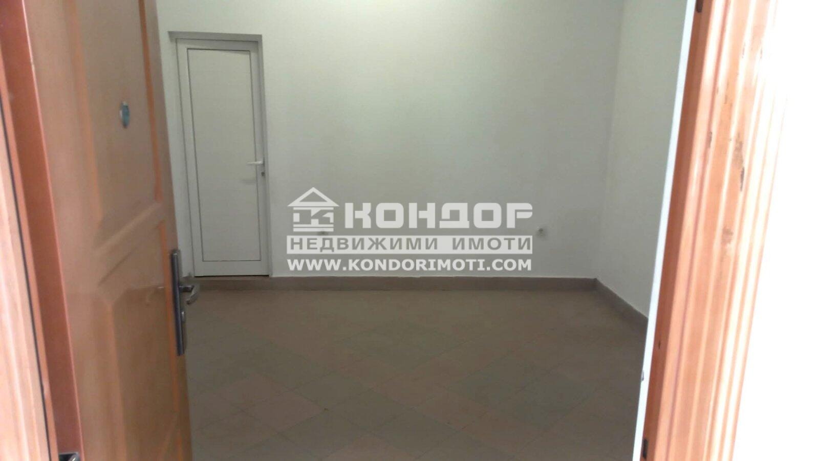 Продава МАГАЗИН, гр. Пловдив, Кючук Париж, снимка 4 - Магазини - 54106791