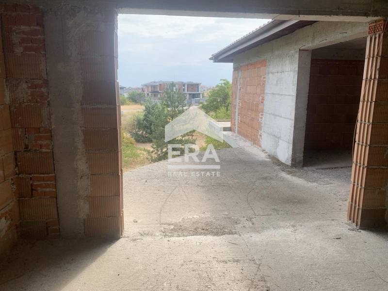 En venta  Casa región Plovdiv , Belashtitsa , 703 metros cuadrados | 46996740 - imagen [9]