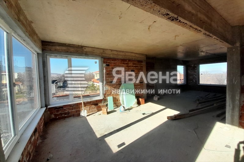 Продава КЪЩА, с. Марково, област Пловдив, снимка 4 - Къщи - 48006501