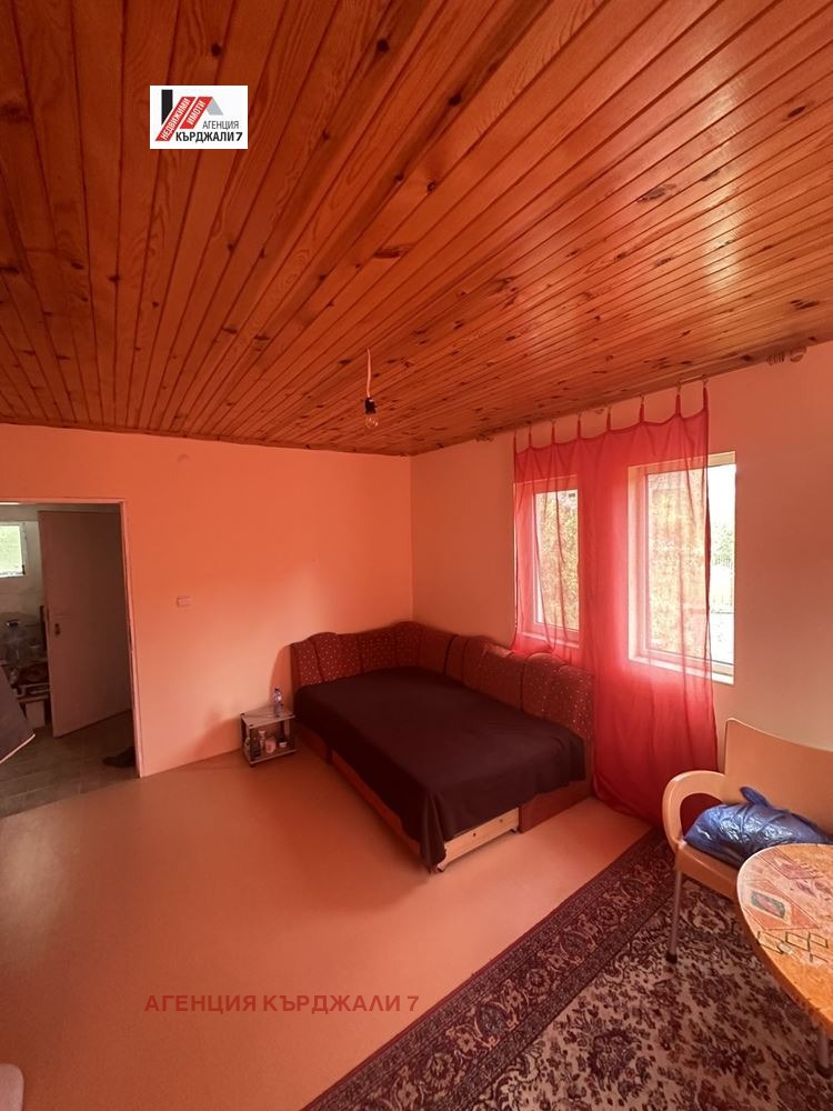 Продава КЪЩА, с. Петково, област Смолян, снимка 6 - Къщи - 54122226