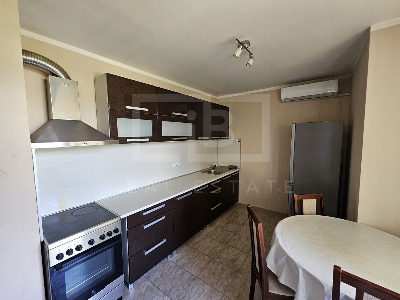 Продава 2-СТАЕН, гр. София, Сухата река, снимка 7 - Апартаменти - 55120077