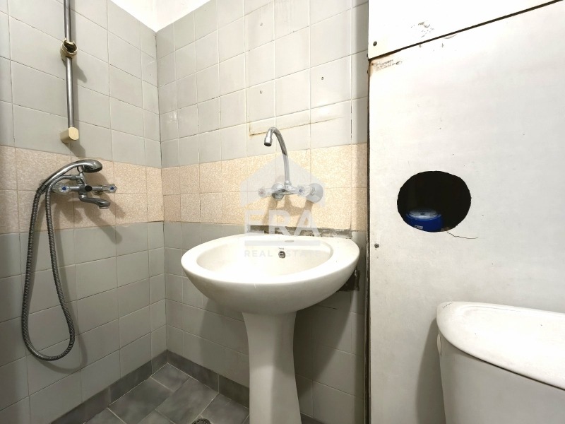 Продава 2-СТАЕН, гр. Русе, Широк център, снимка 16 - Апартаменти - 56739180