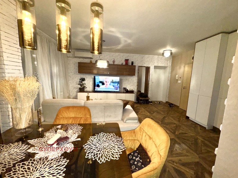 Zu verkaufen  2 Schlafzimmer Sofia , Bakston , 83 qm | 14981055
