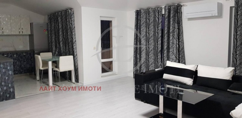 Na sprzedaż  Domek Plowdiw , Centar , 134 mkw | 90289187
