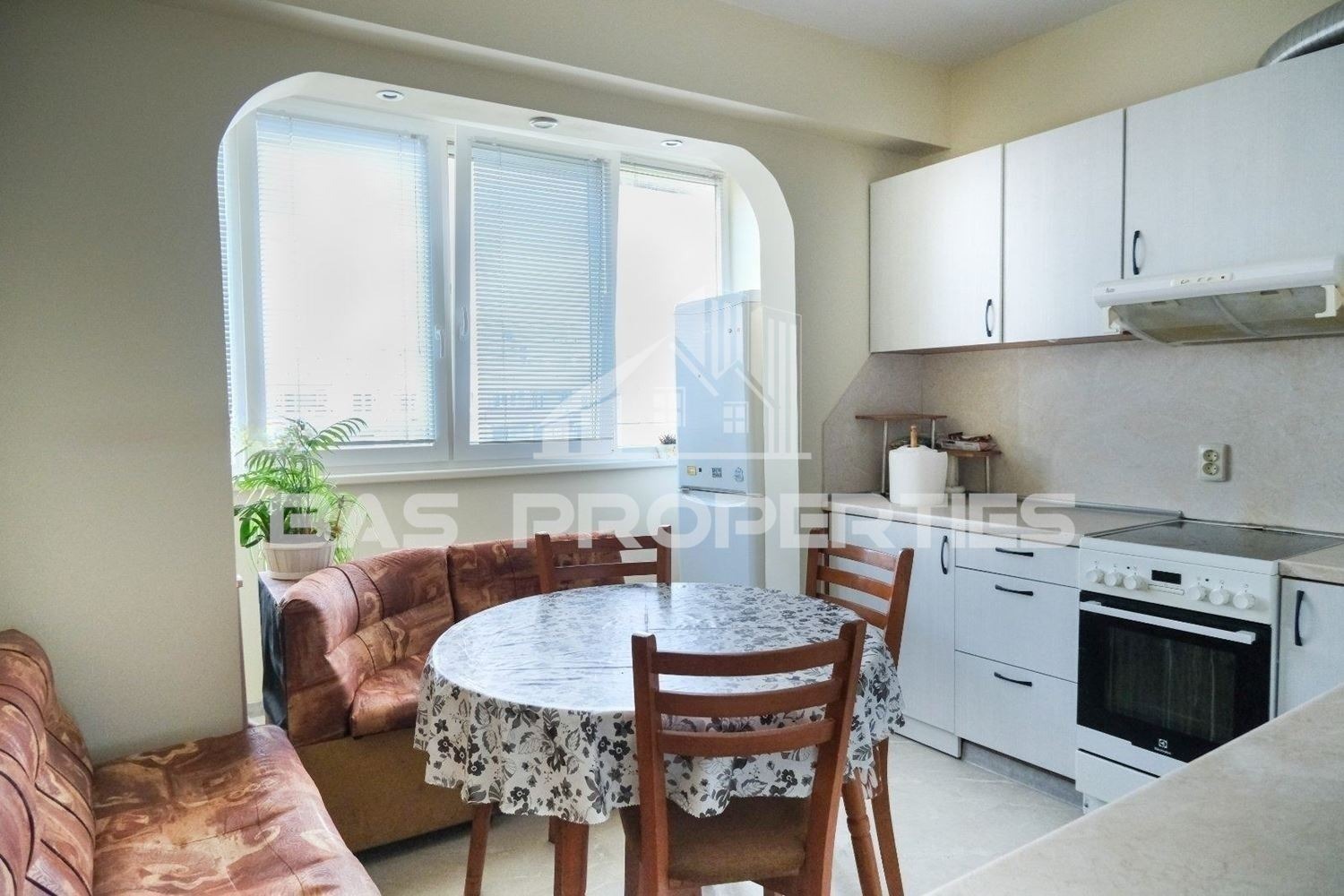 Продава 3-СТАЕН, гр. София, Сухата река, снимка 5 - Апартаменти - 56723677
