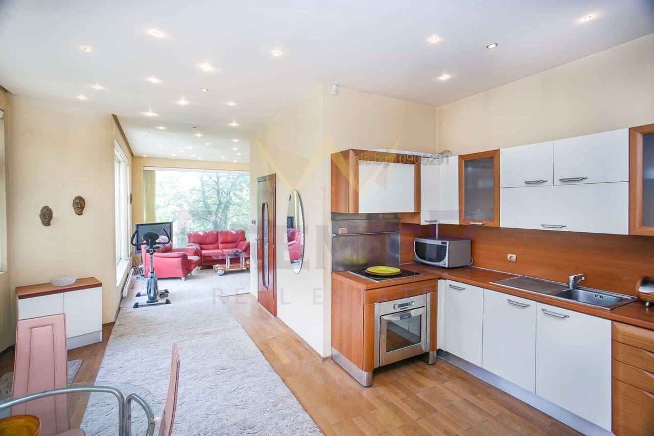 Продава КЪЩА, гр. Варна, Фестивален комплекс, снимка 4 - Къщи - 55811851