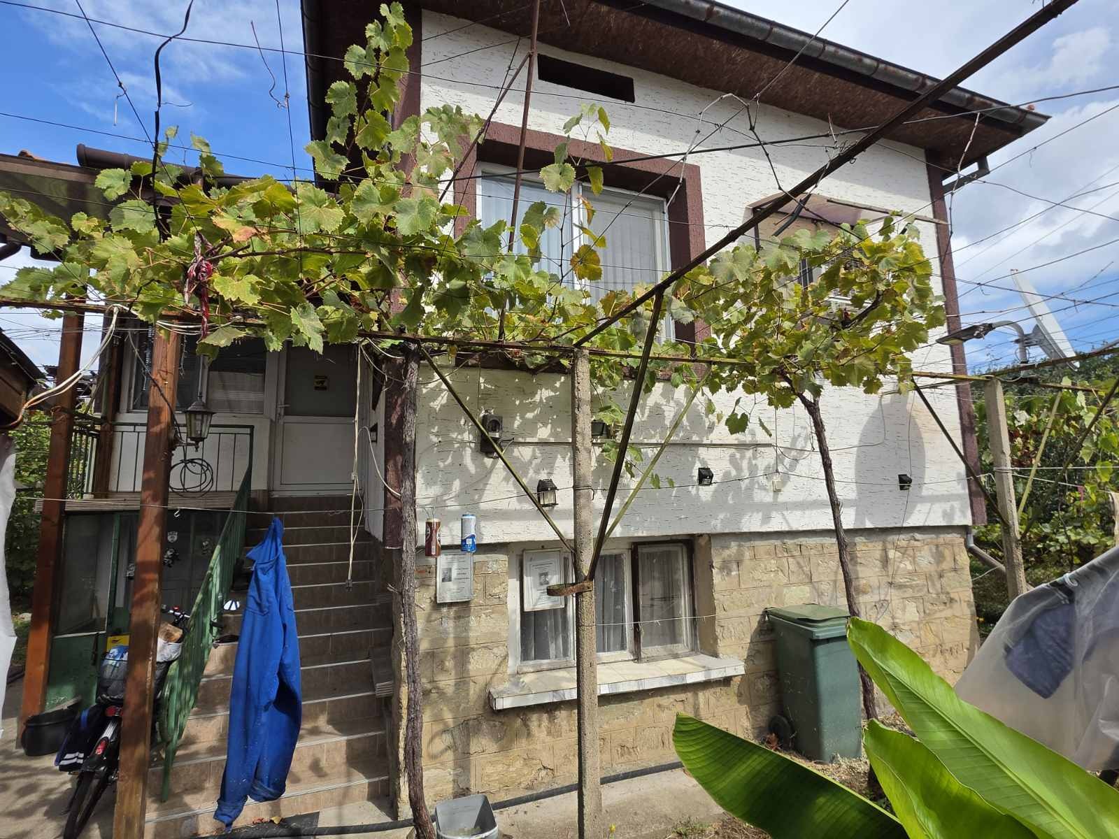 Продава КЪЩА, гр. Казанлък, област Стара Загора