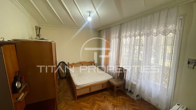 Продава 2-СТАЕН, гр. Бургас, Лазур, снимка 4 - Aпартаменти - 48153090