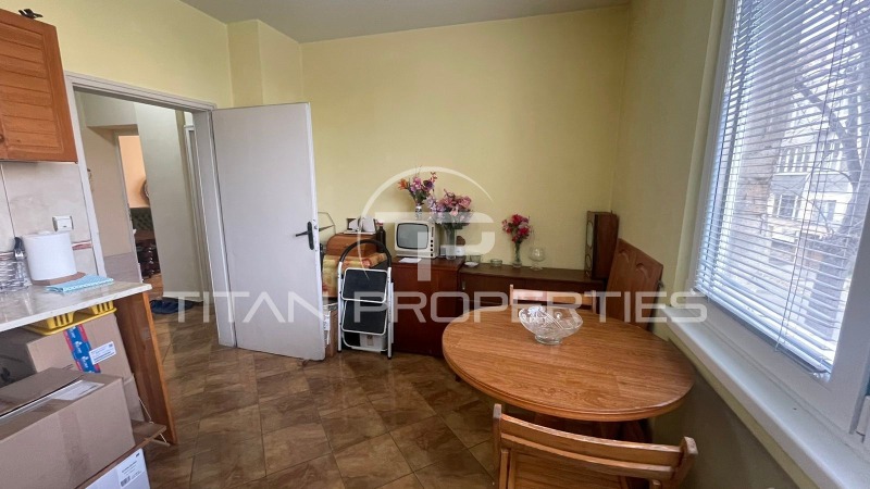 Продава 2-СТАЕН, гр. Бургас, Лазур, снимка 8 - Aпартаменти - 48153090