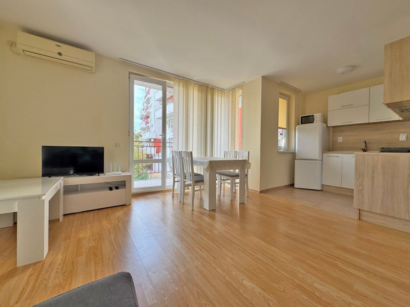 Продава  2-стаен област Бургас , гр. Свети Влас , 70 кв.м | 23558332 - изображение [3]