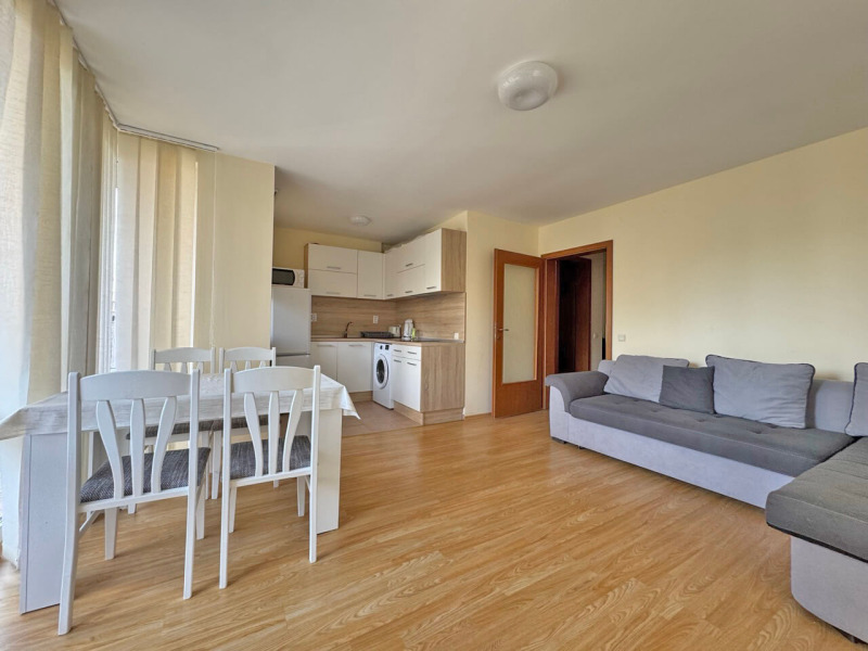 Продава  2-стаен област Бургас , гр. Свети Влас , 70 кв.м | 23558332