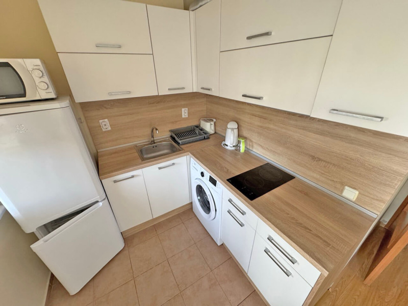 Продава  2-стаен област Бургас , гр. Свети Влас , 70 кв.м | 23558332 - изображение [4]