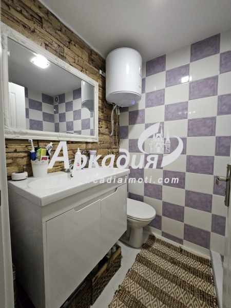 De vânzare  2 dormitoare Plovdiv , Țentâr , 120 mp | 34878755 - imagine [8]