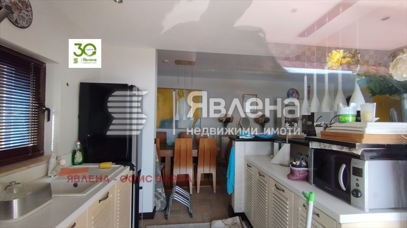 Продава КЪЩА, гр. Балчик, област Добрич, снимка 15 - Къщи - 48072478