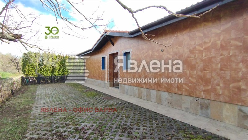 Продава КЪЩА, гр. Балчик, област Добрич, снимка 11 - Къщи - 48072478