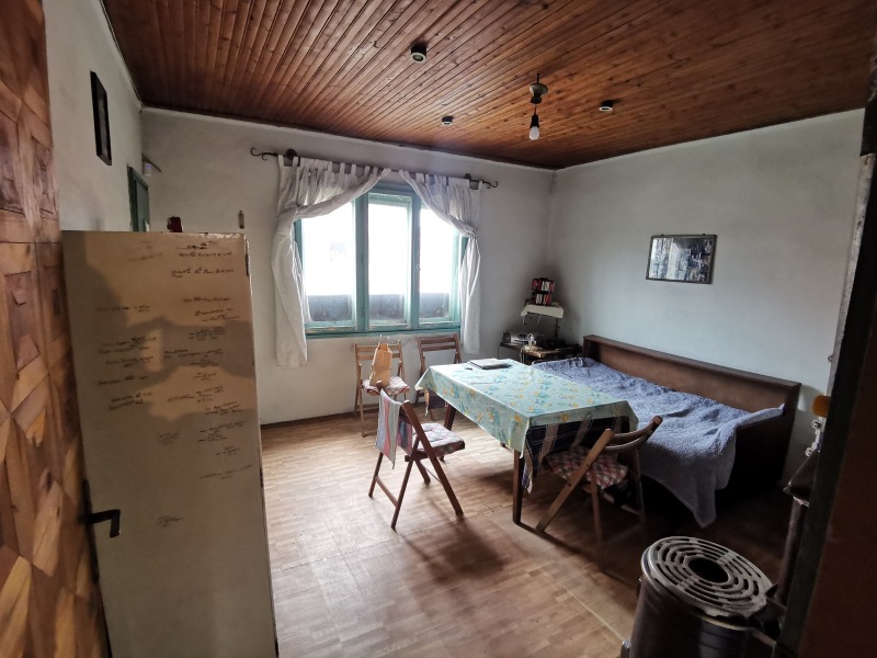 Продава КЪЩА, с. Кадиево, област Пловдив, снимка 7 - Къщи - 52131029