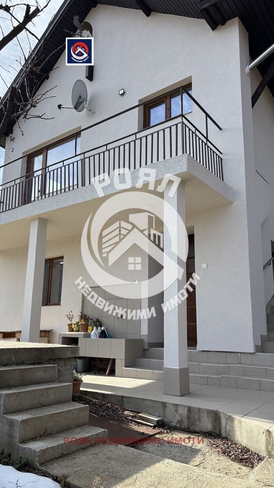 Продава КЪЩА, с. Гълъбово, област Пловдив