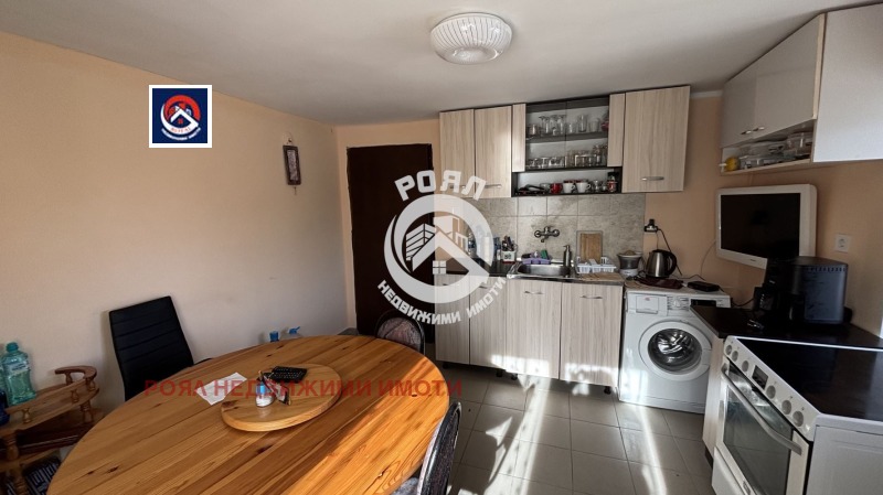 Продава КЪЩА, с. Гълъбово, област Пловдив, снимка 3 - Къщи - 52819865