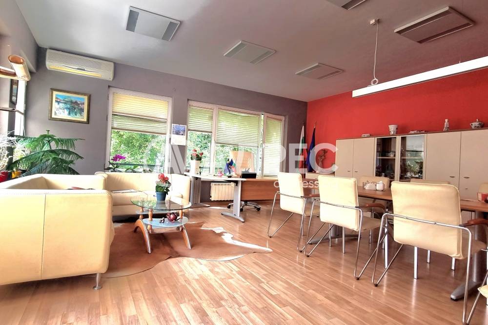 Продава ОФИС, гр. София, Център, снимка 2 - Офиси - 54110932