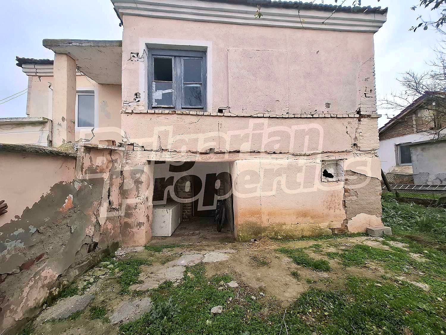 Продава КЪЩА, с. Пчела, област Ямбол, снимка 2 - Къщи - 52525041