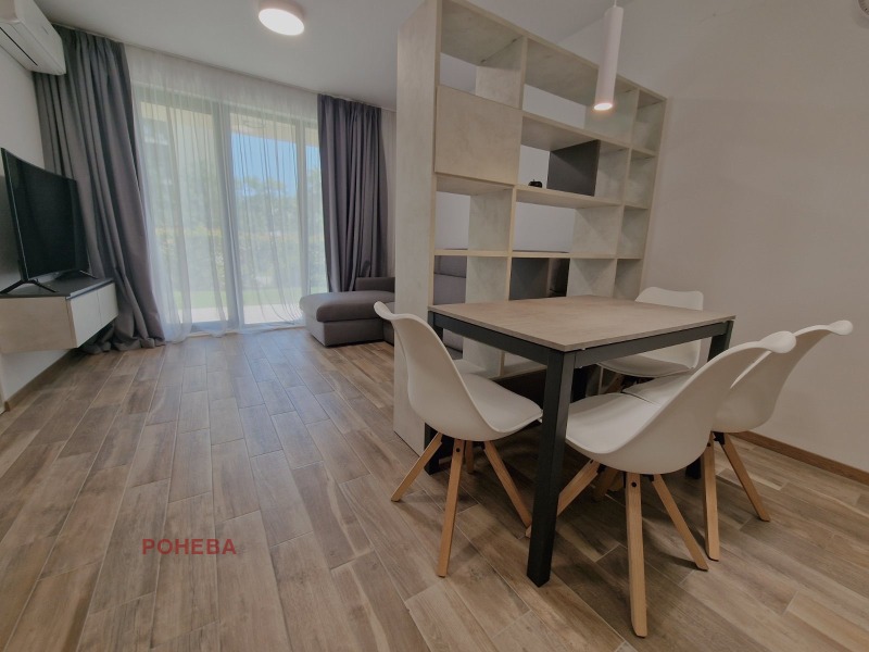 En venta  Estudio Varna , k.k. Sv.Sv. Konstantin i Elena , 56 metros cuadrados | 33160778 - imagen [3]