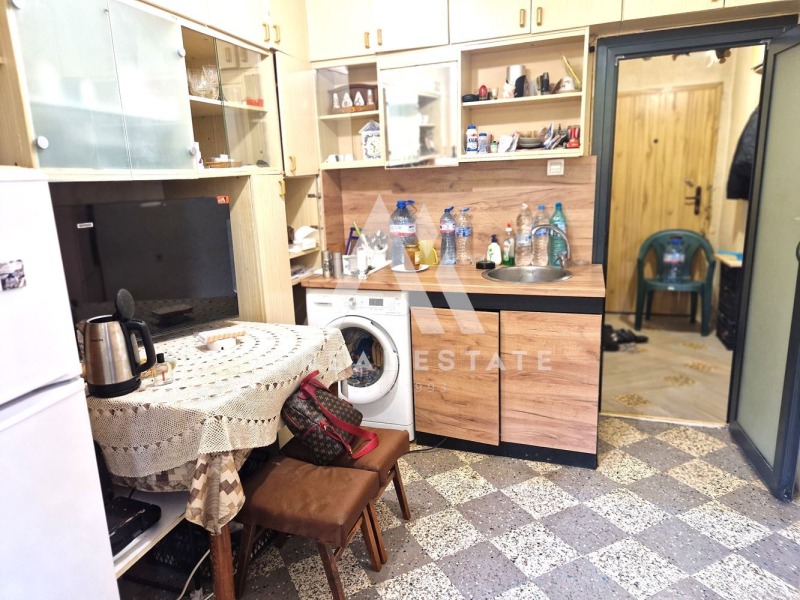 Продава 1-СТАЕН, гр. Плевен, Сторгозия, снимка 3 - Апартаменти - 52662401