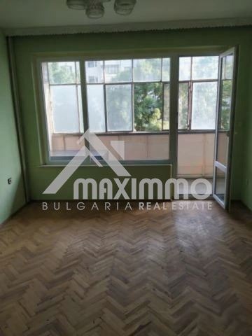 Продава  2-стаен град Варна , Възраждане 2 , 43 кв.м | 81055555 - изображение [2]
