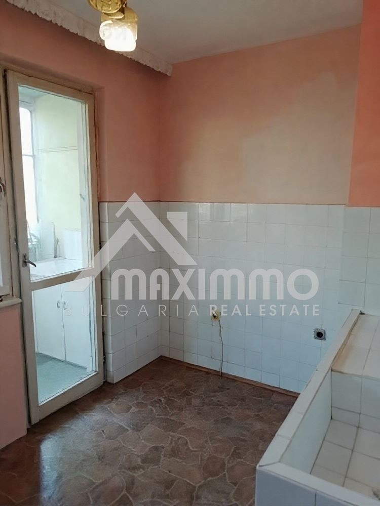 Продава  2-стаен град Варна , Възраждане 2 , 43 кв.м | 81055555 - изображение [7]
