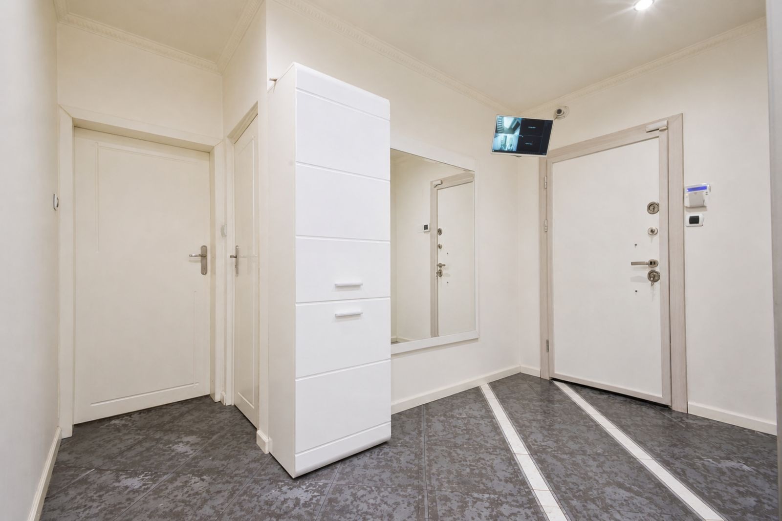 Продава 3-СТАЕН, гр. София, Илинден, снимка 15 - Апартаменти - 54604950