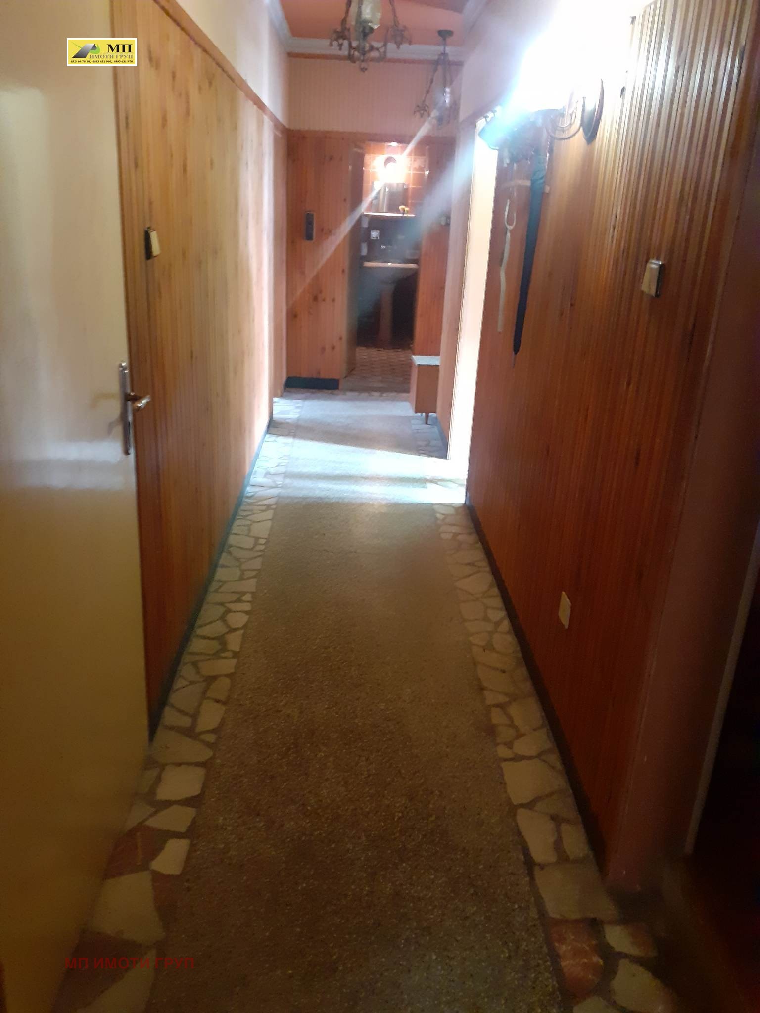 Продава ЕТАЖ ОТ КЪЩА, гр. Пловдив, Център, снимка 5 - Етаж от къща - 53741223