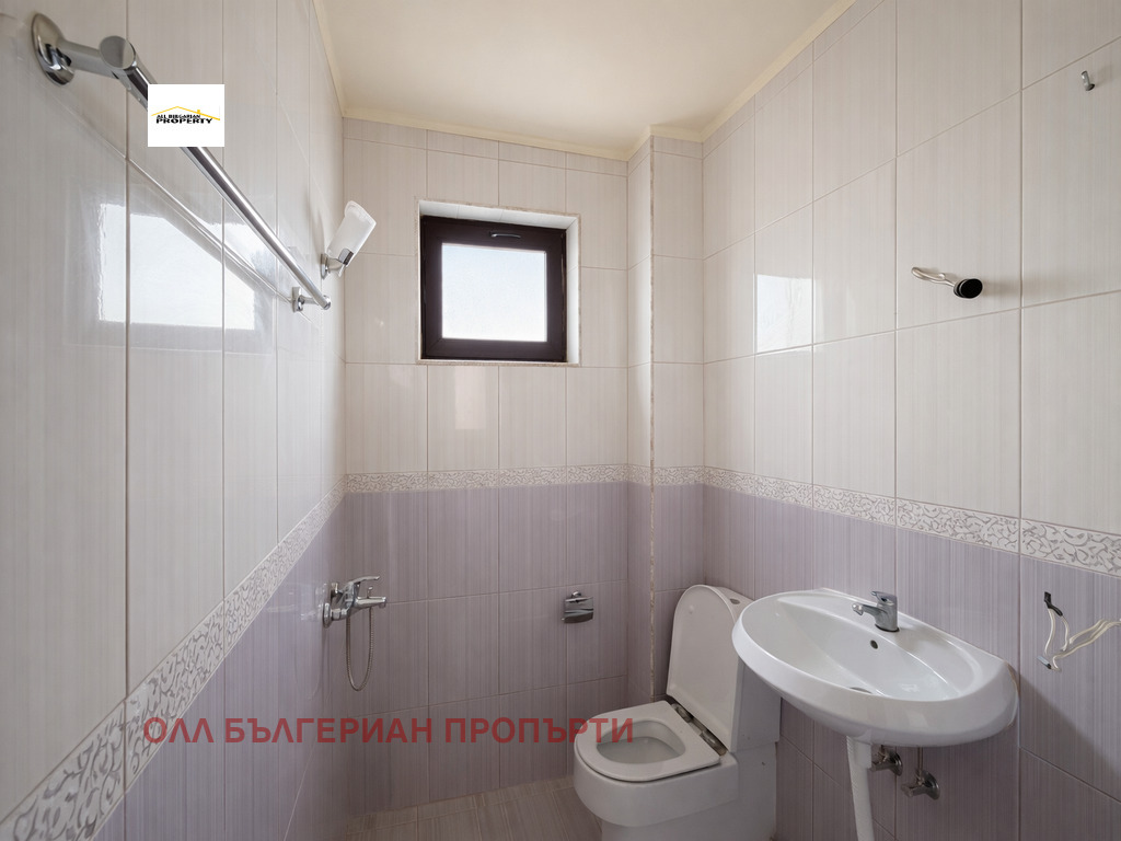 Продава КЪЩА, с. Полковник Свещарово, област Добрич, снимка 8 - Къщи - 53560663