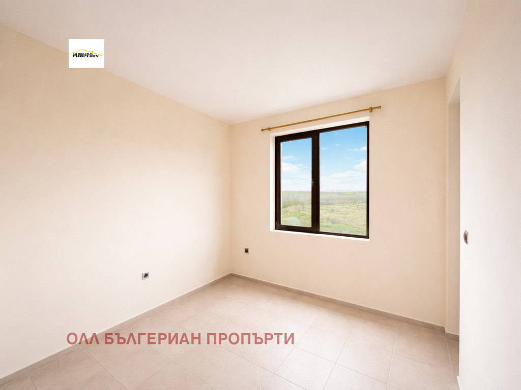 Продава КЪЩА, с. Полковник Свещарово, област Добрич, снимка 5 - Къщи - 53560663