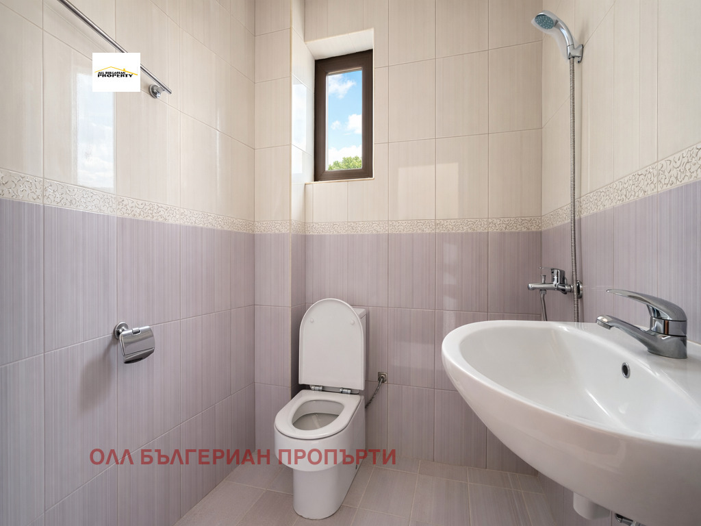 Продава КЪЩА, с. Полковник Свещарово, област Добрич, снимка 7 - Къщи - 53560663