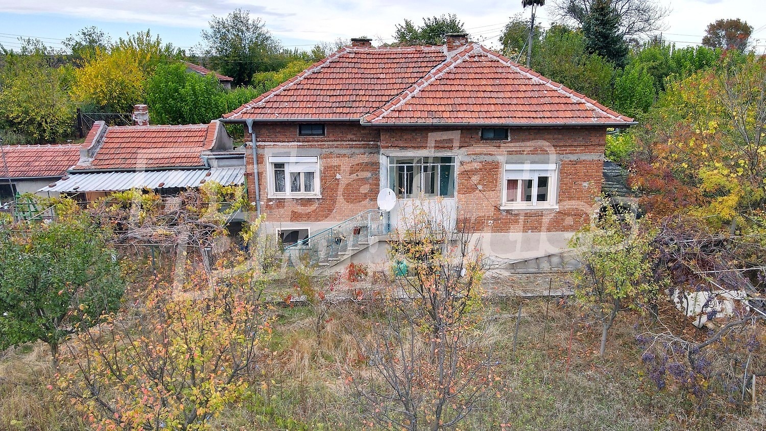 Продава КЪЩА, с. Любеново, област Стара Загора