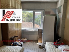 1 dormitorio Tsentar, Kardzhali 1