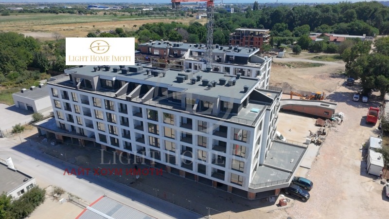 In vendita  1 camera da letto Plovdiv , Karshiiaka , 74 mq | 84694076