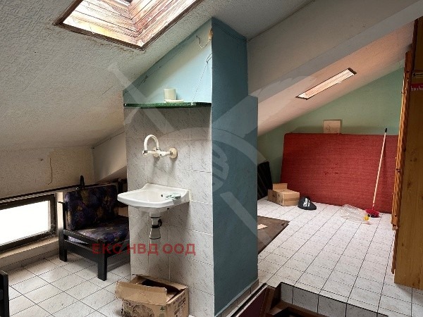 De vânzare  3 dormitoare Plovdiv , Țentâr , 126 mp | 74487407 - imagine [5]