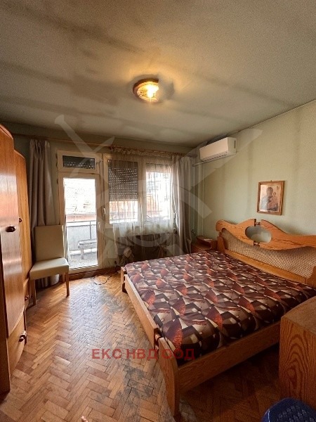 Eladó  3 hálószobás Plovdiv , Centar , 126 négyzetméter | 74487407 - kép [3]