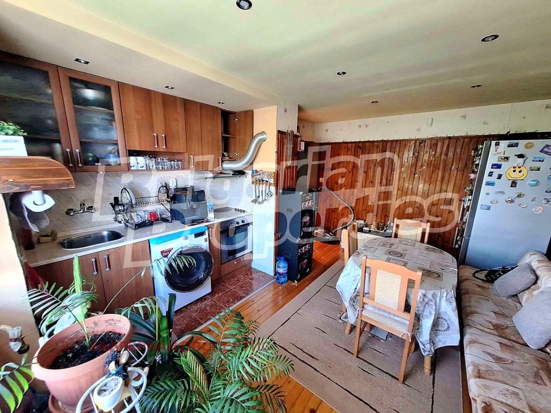 Продава  Етаж от къща град Перник , Клепало , 70 кв.м | 83635972 - изображение [5]