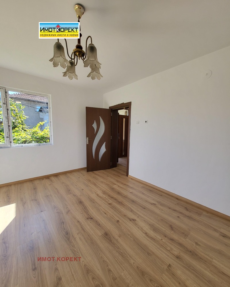 Продава  Къща област Пазарджик , с. Звъничево , 159 кв.м | 75011708 - изображение [6]