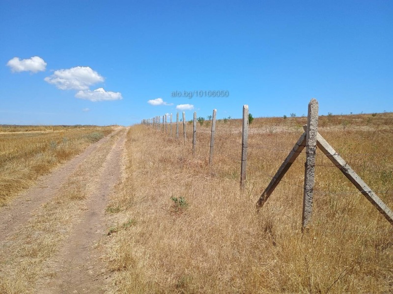 Продава ПАРЦЕЛ, с. Звездец, област Бургас