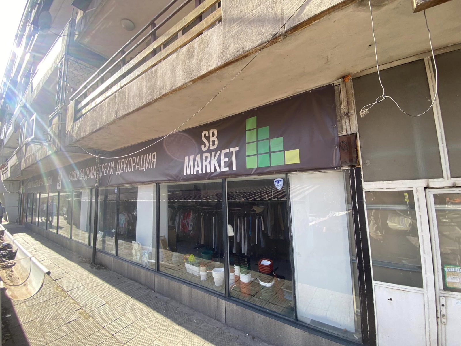 Продава МАГАЗИН, гр. Асеновград, област Пловдив, снимка 2 - Магазини - 38587176