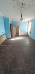 Продава КЪЩА, област Русе, с. Бъзън • 120000 € / 234699.60 лв. • 80178081 5