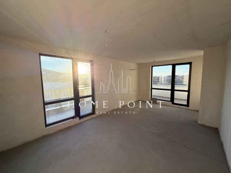 Продава 3-СТАЕН, гр. Пловдив, Остромила, снимка 2 - Апартаменти - 52691496