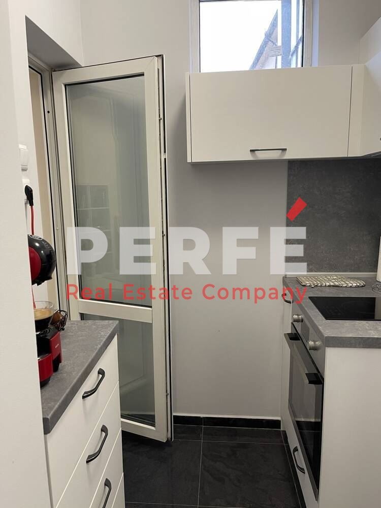 Продава 3-СТАЕН, гр. Бургас, Център, снимка 4 - Апартаменти - 53714980