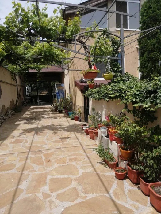 Продава КЪЩА, гр. Шумен, Център, снимка 6 - Къщи - 52719801