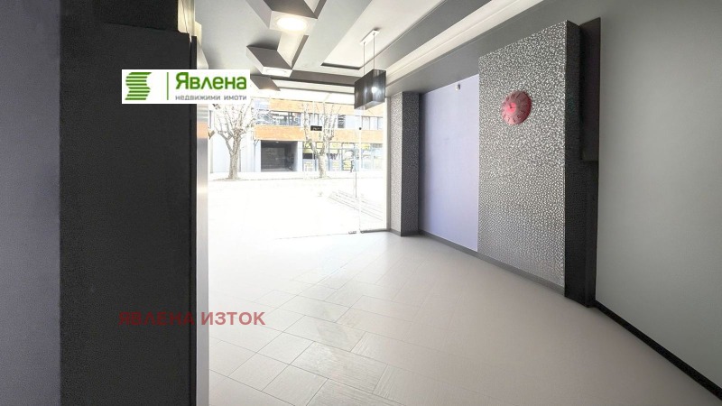 Продава МАГАЗИН, гр. София, Център, снимка 4 - Магазини - 53428571